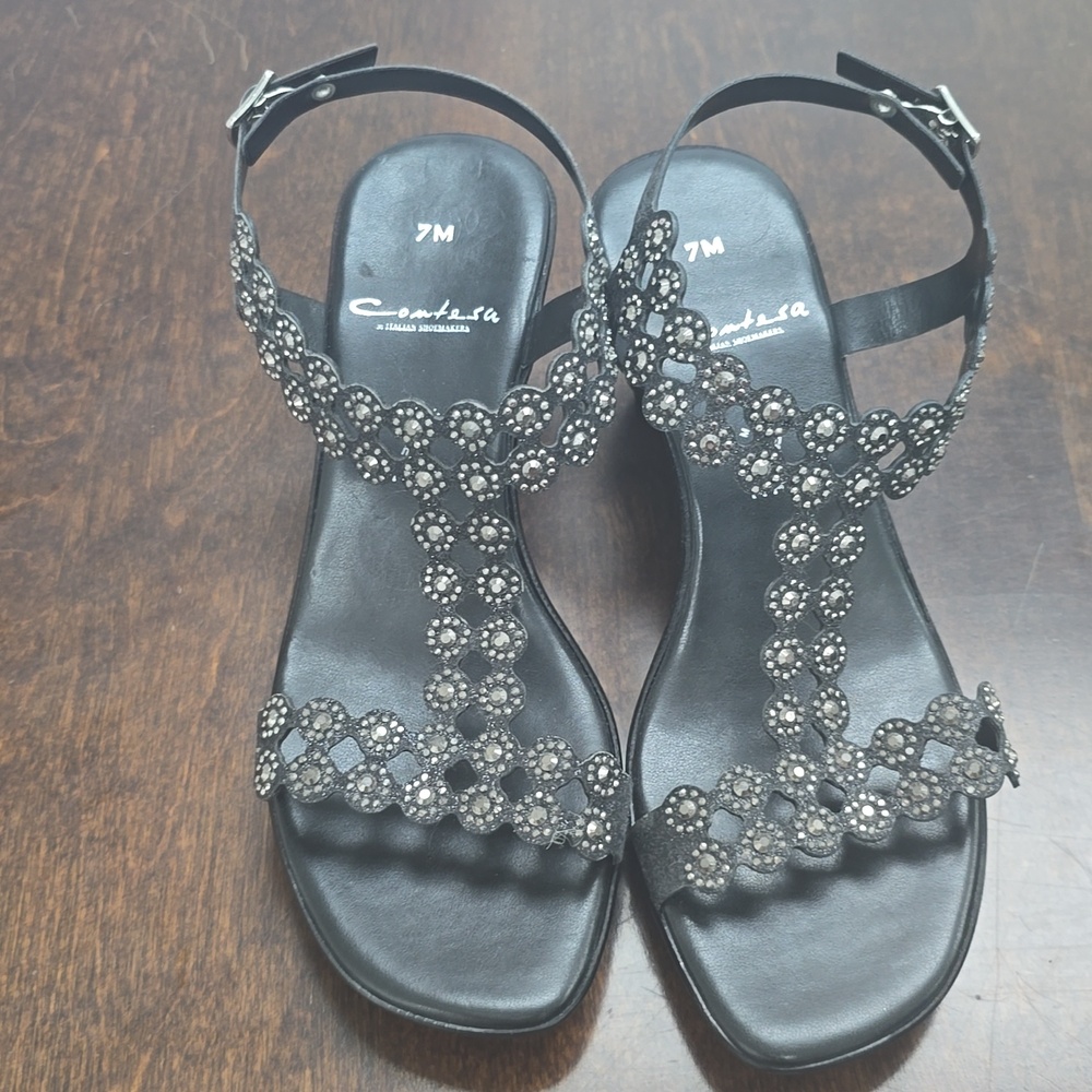 Elegant Black Sandals with Rhinestone Accents
